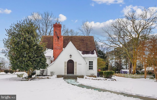 view of front of property