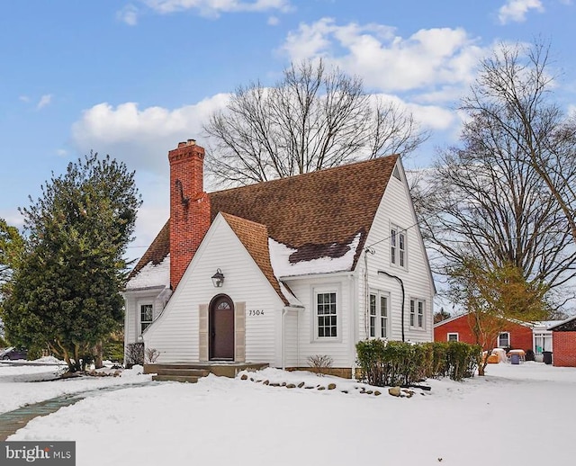 view of front of property