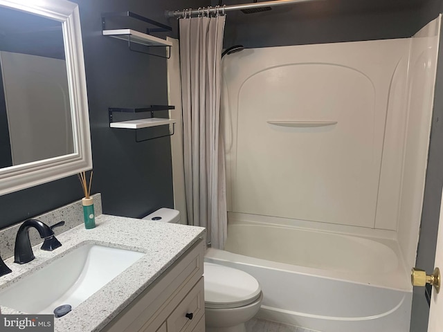 full bathroom featuring toilet, shower / bathtub combination with curtain, and vanity