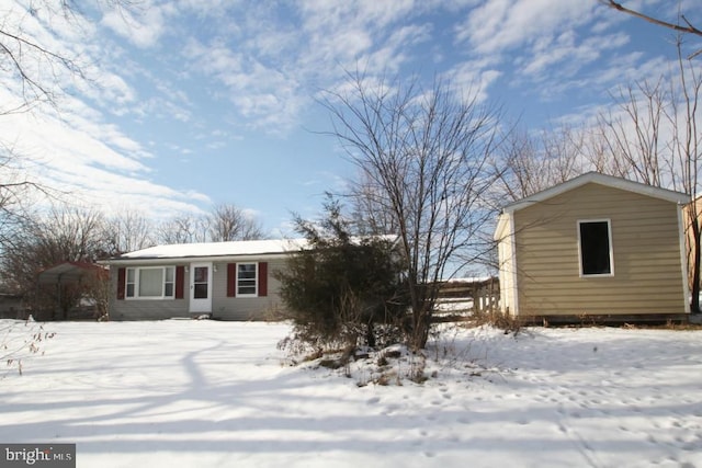 view of front of house