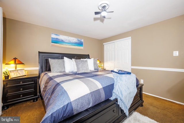 bedroom with carpet flooring, ceiling fan, and a closet