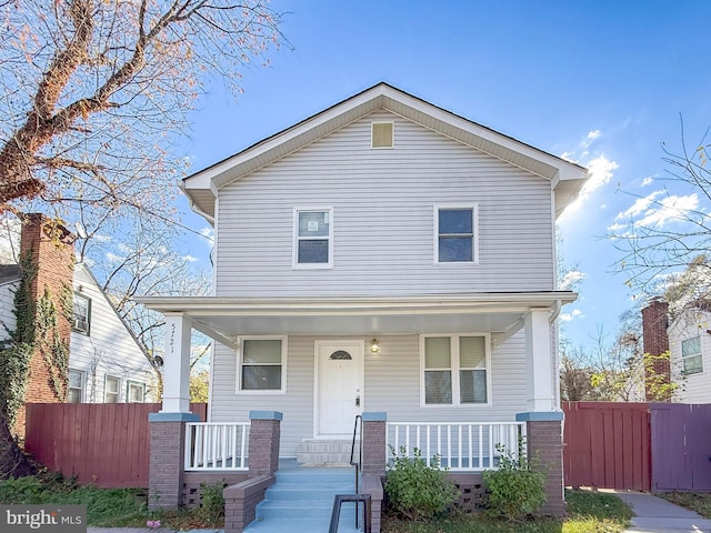 view of front of property