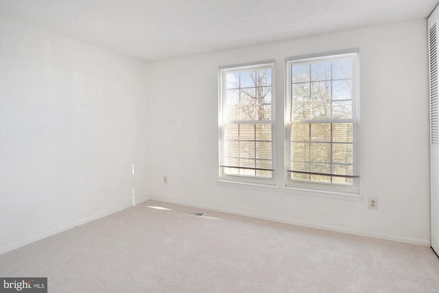 empty room featuring carpet