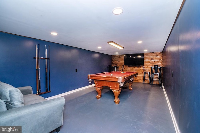 playroom featuring billiards