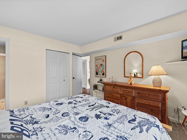 bedroom featuring a closet