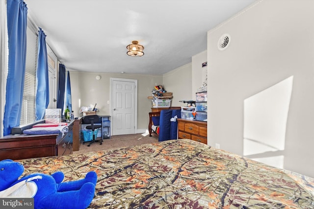 view of carpeted bedroom