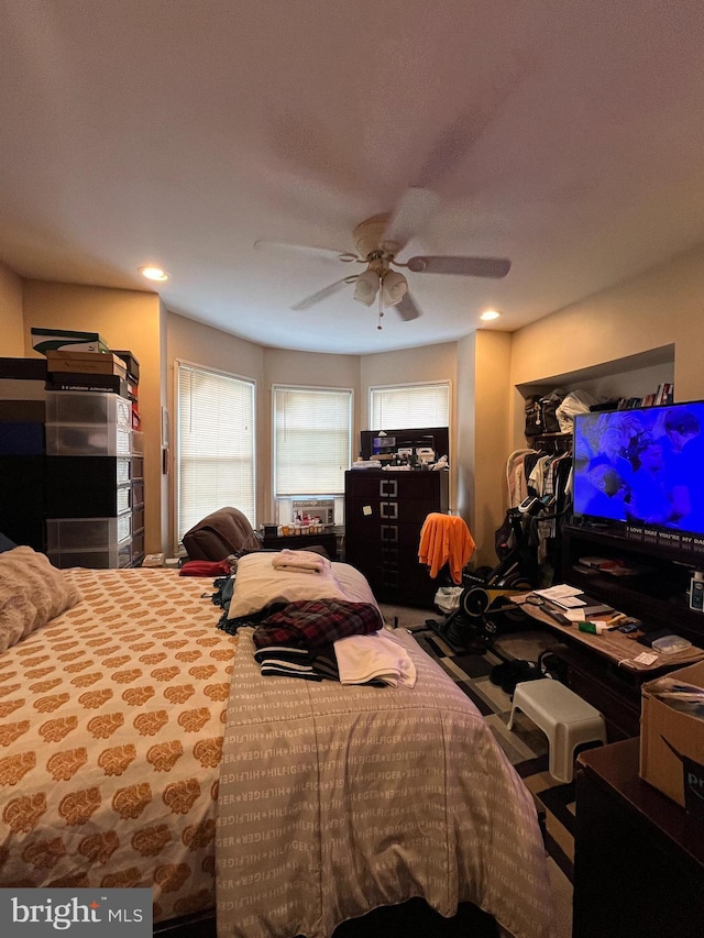 bedroom featuring ceiling fan