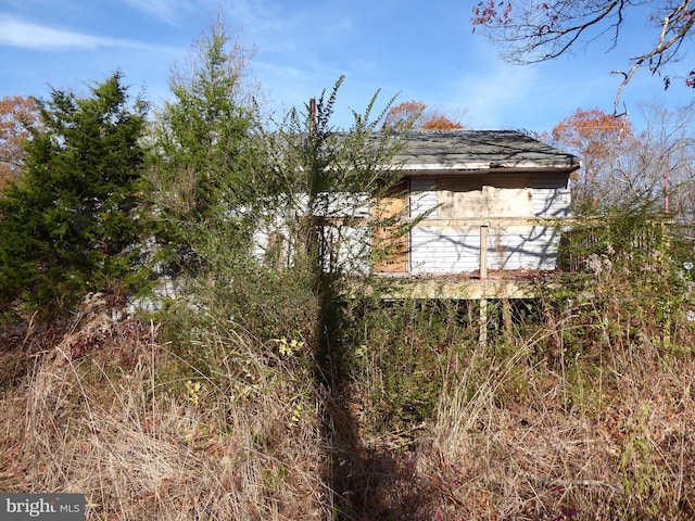 view of home's exterior