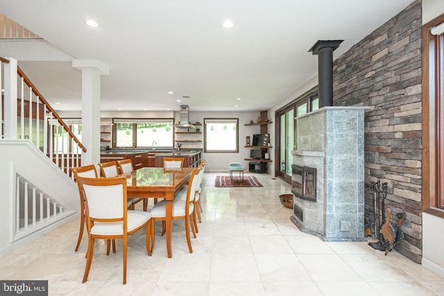 dining space featuring sink