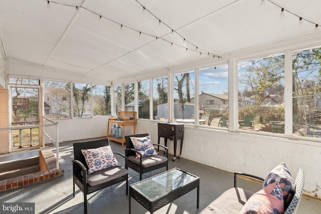 view of sunroom / solarium