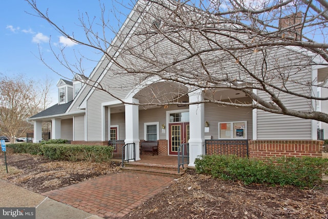 view of front of house with a porch