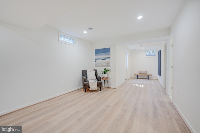 unfurnished room featuring recessed lighting, visible vents, baseboards, and light wood-style flooring