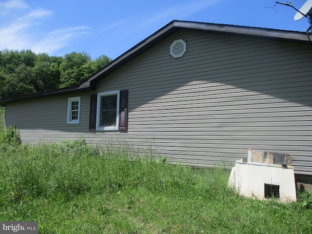 view of property exterior