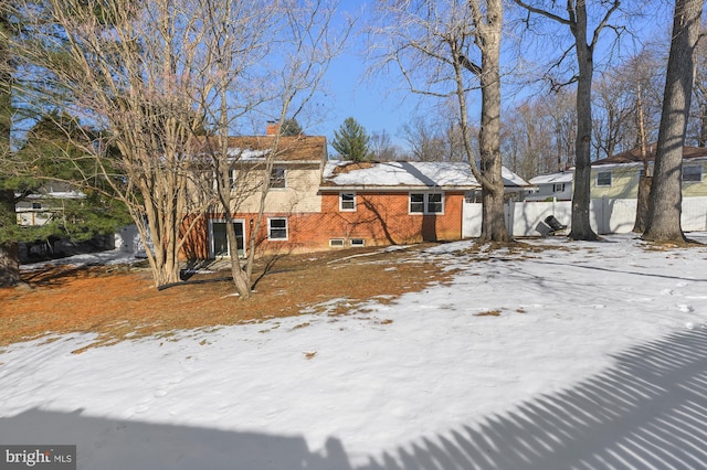 view of front of property