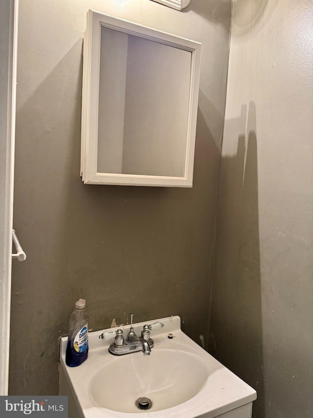 bathroom with sink