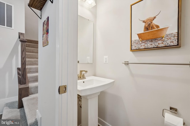 bathroom with sink