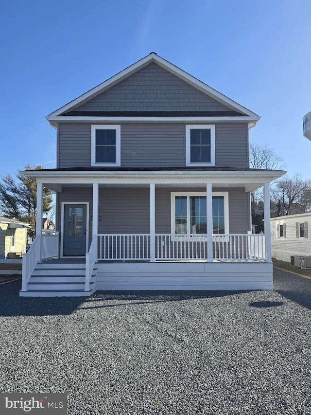 view of front of property featuring a porch