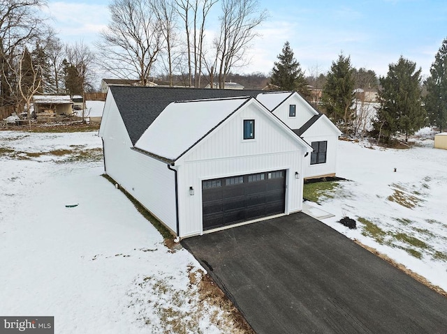 view of modern farmhouse