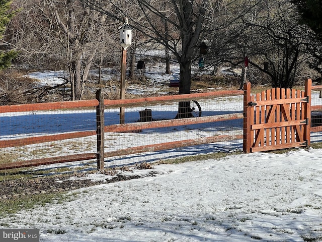 view of surrounding community