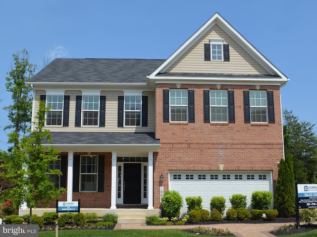 view of front facade featuring a garage