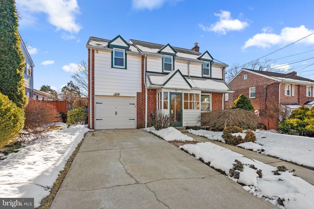 view of front of home featuring a garage