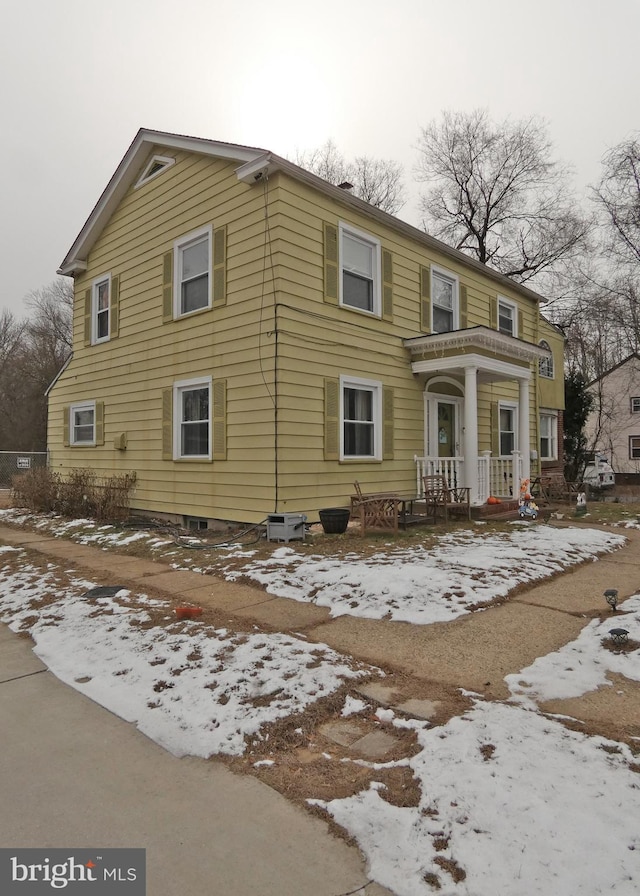 view of front of home