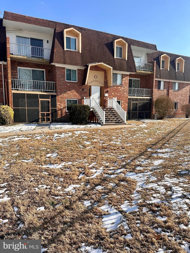 view of townhome / multi-family property