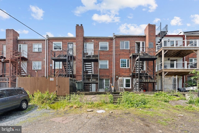 968 Mount Olivet Rd NE, Washington, DC 20002 - view of building exterior featuring stairs