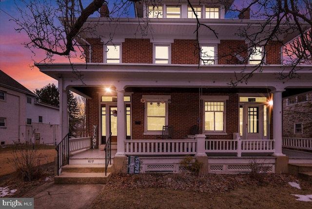 view of front of house with a porch