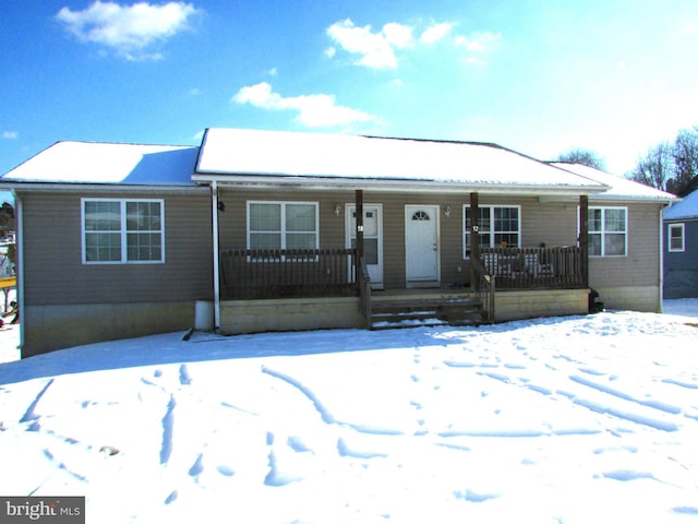 view of front facade featuring covered porch