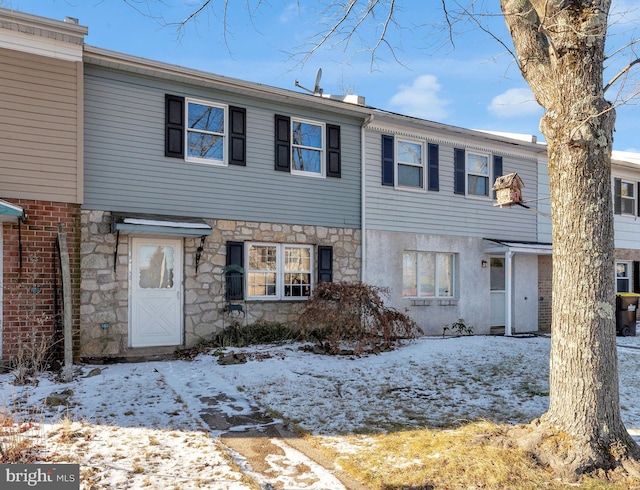 view of townhome / multi-family property