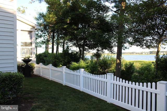 view of yard with a water view