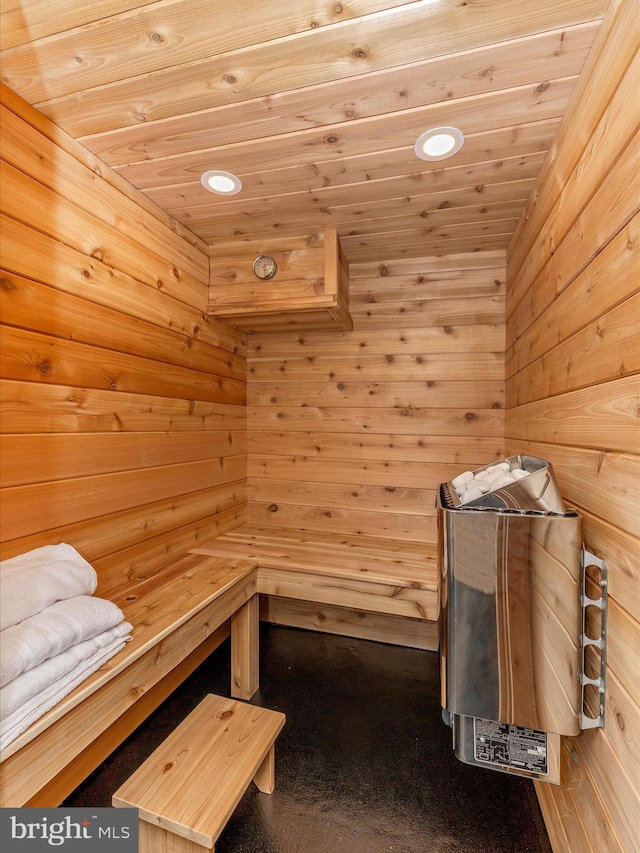 view of sauna / steam room