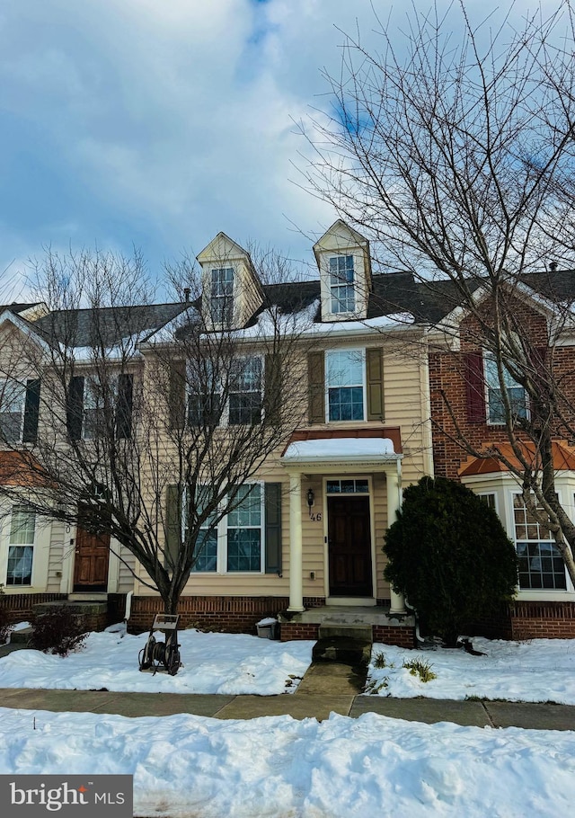 view of front of home