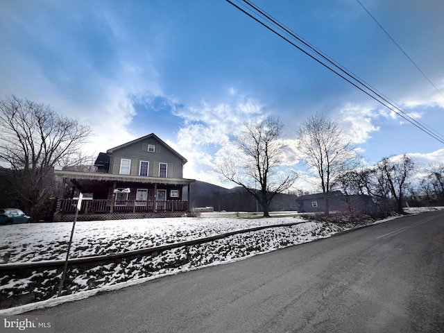 view of front of house with covered porch