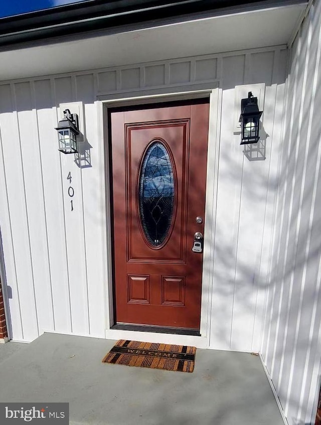 view of entrance to property