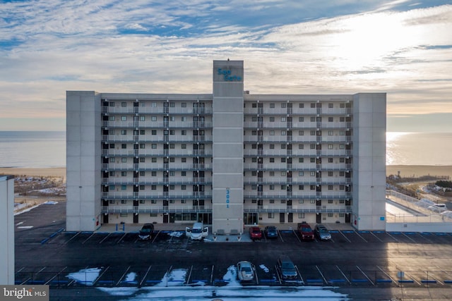 view of outdoor building at dusk