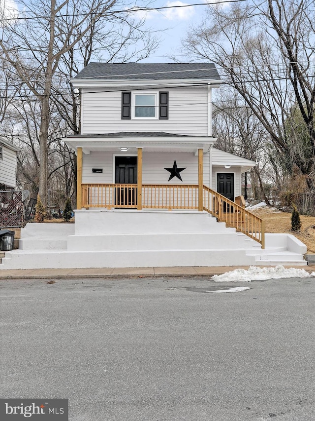 view of front facade with a porch