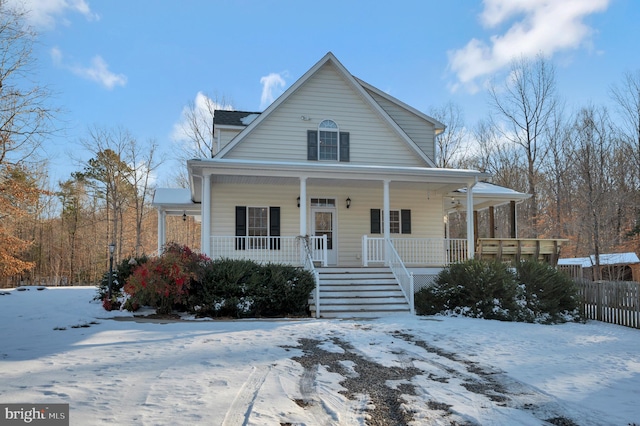 view of front of property featuring a porch