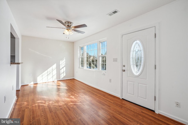 foyer featuring hardwood / wood-style flooring and ceiling fan