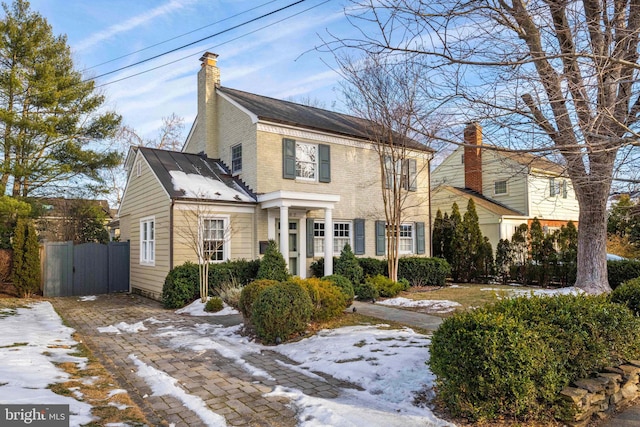 view of front of house