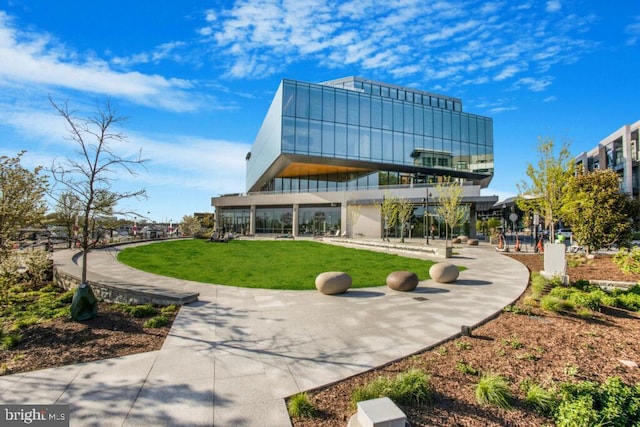 exterior space with a lawn