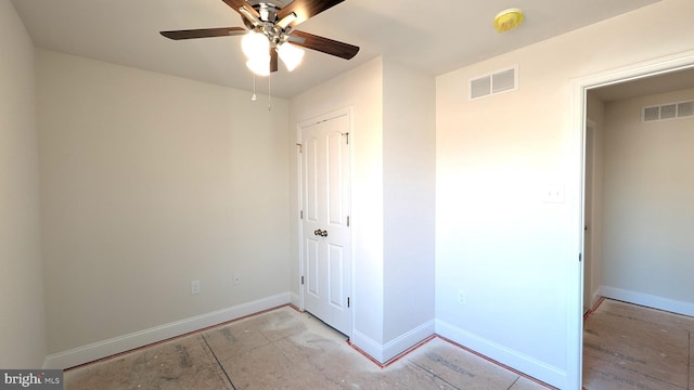 unfurnished bedroom with ceiling fan