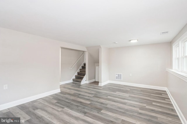 empty room featuring hardwood / wood-style flooring