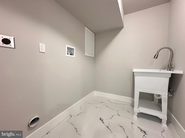 washroom with washer hookup