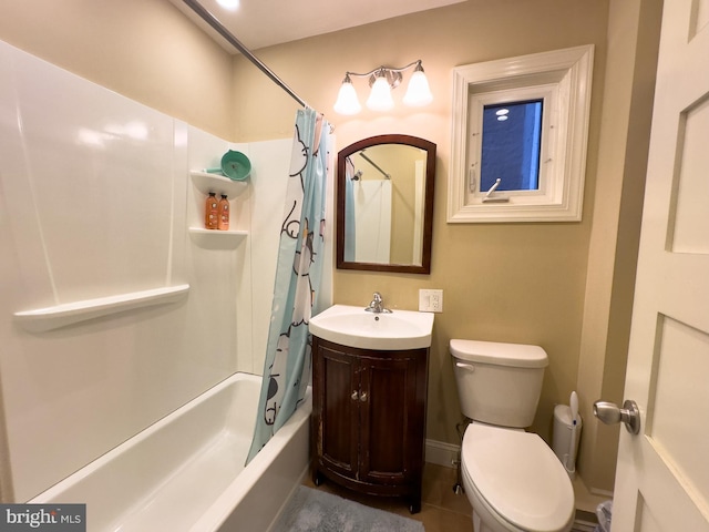 full bathroom featuring shower / bathtub combination with curtain, vanity, and toilet