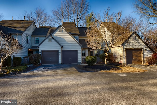 view of front property