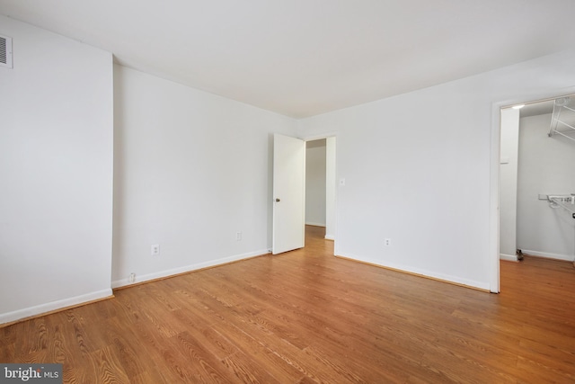 empty room featuring light hardwood / wood-style flooring