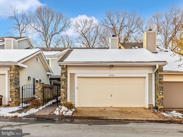 view of front of home featuring a garage