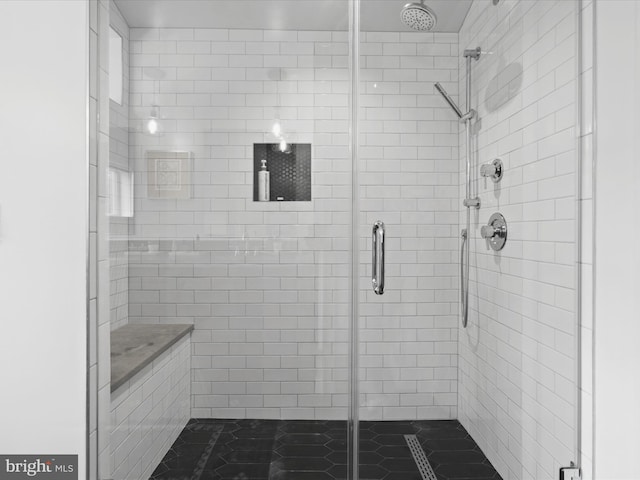 6230 21st St N, Arlington, VA 22205 - full bath featuring a shower stall